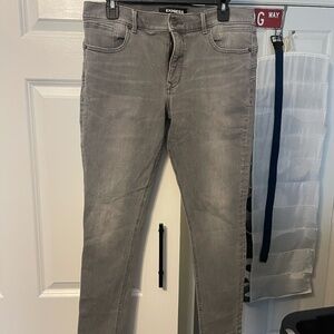 Size 12R Grey Express Jeans